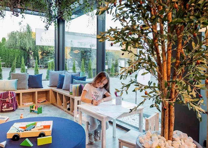 Ibis Styles East Hotel 3*