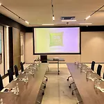 Hotel Ibis Styles East