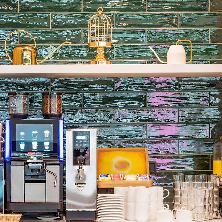 Ibis Styles East Hotel 3*