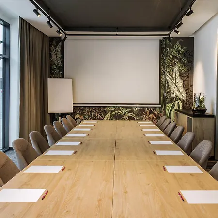 Hotel Ibis Styles East