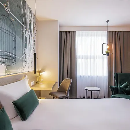 Hotel Ibis Styles East 3*