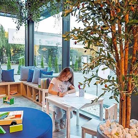 Ibis Styles East