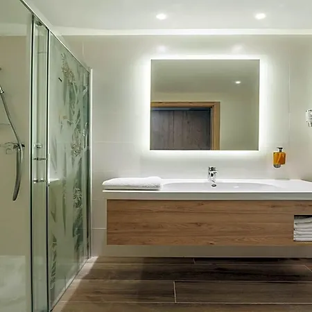 Ibis Styles East 3* Krasków