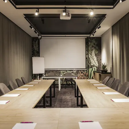 Ibis Styles East Hotel Cracóvia