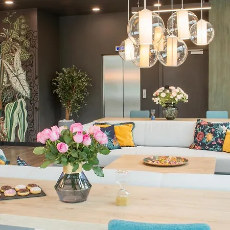 Ibis Styles East Hotell