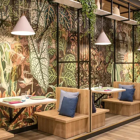 Ibis Styles East 3*