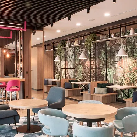 Ibis Styles East Otel