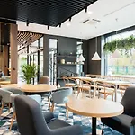 Ibis Styles East