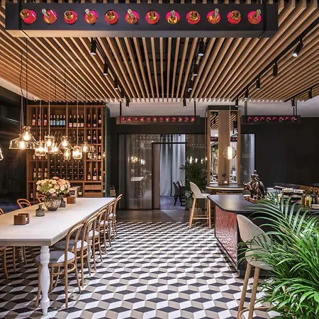 מלון Ibis Styles East 3*